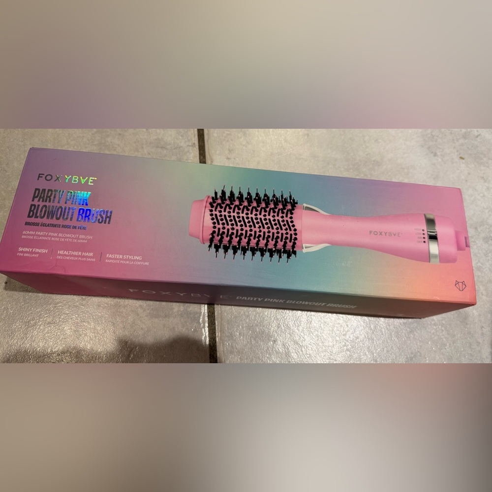 Foxy Bae Party pink 60 mm Blowout Brush, 2 Speed 3 Heat Settings New